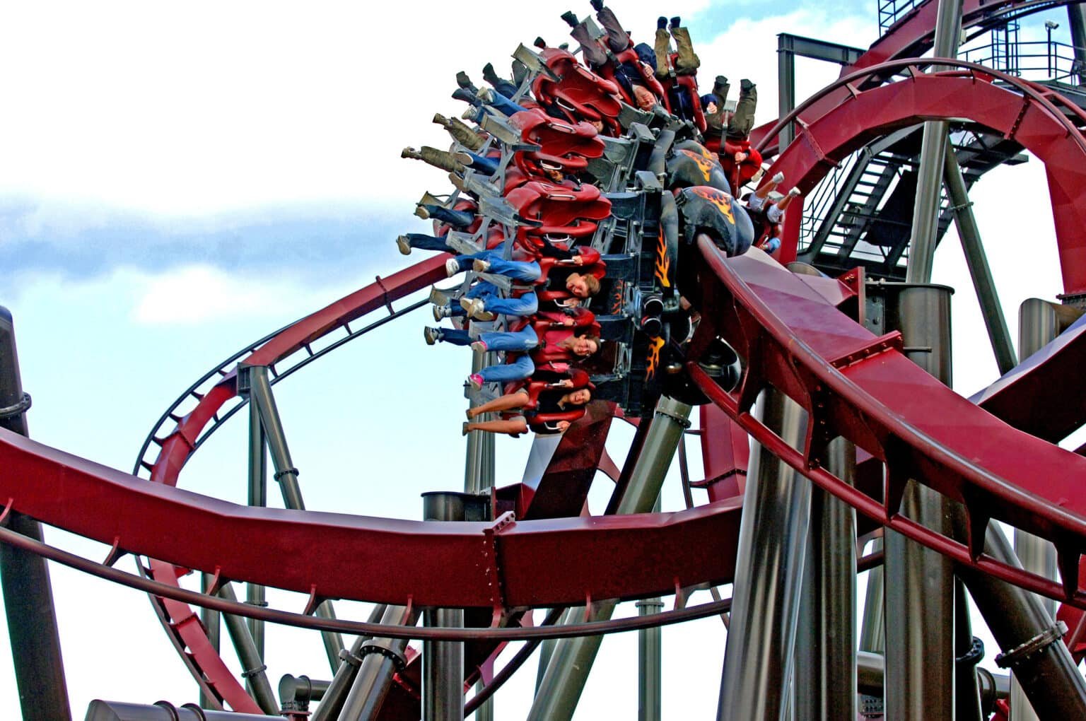 10-of-the-tallest-roller-coasters-in-us-flavorverse