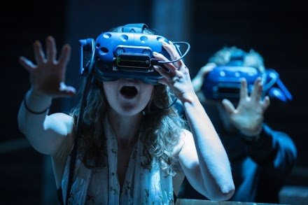 Virtual Reality and sensational 5D effects 